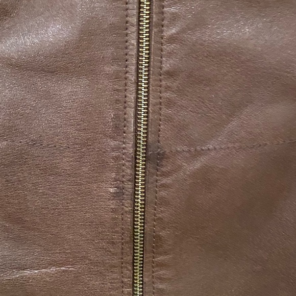 Danier Leather Jacket Size Med EVC - Picture 12 of 14